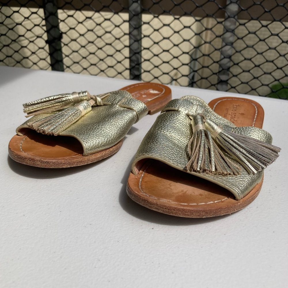 Kate Spade Coby Sandals Slides Metallic Light Gold Pebbled Leather Fringe Tassel - Picture 7 of 15